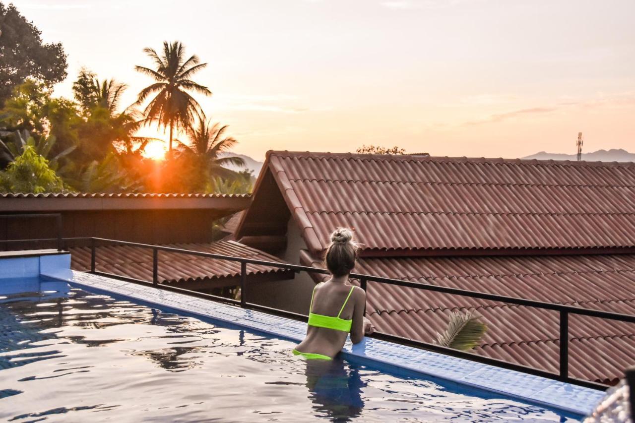 Mad Monkey Luang Prabang (Adults Only) Hostel Exterior photo